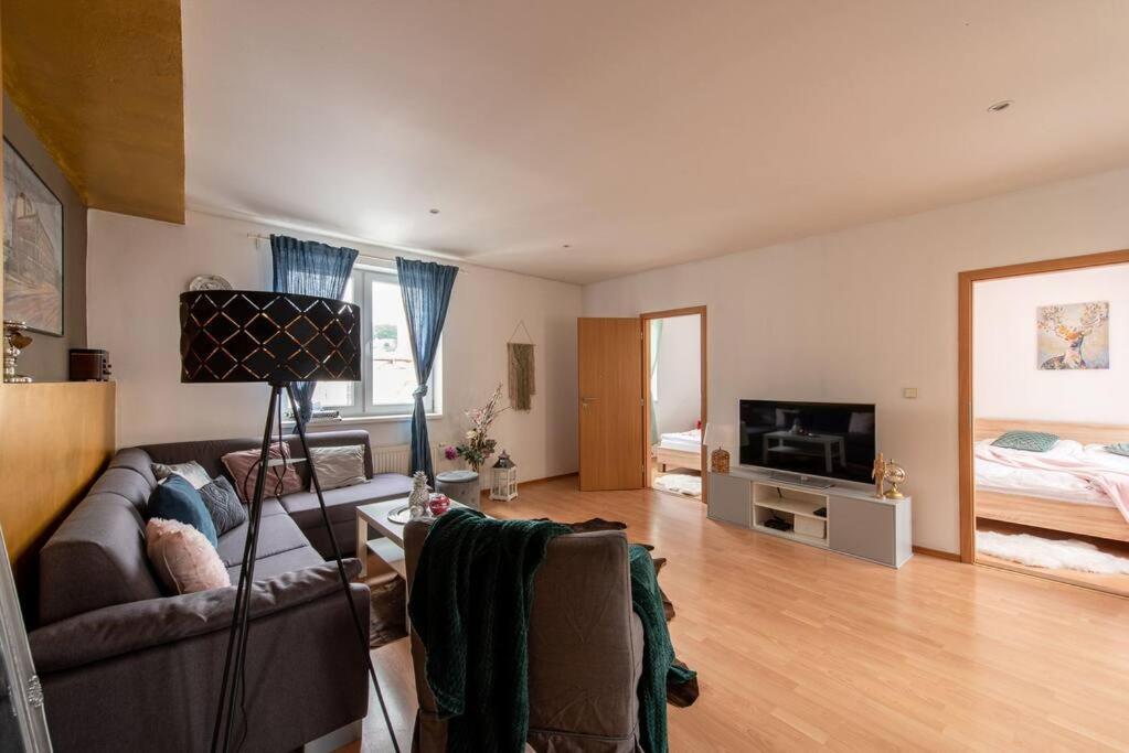 Ferienwohnung Crystal View Pressburg Exterior foto